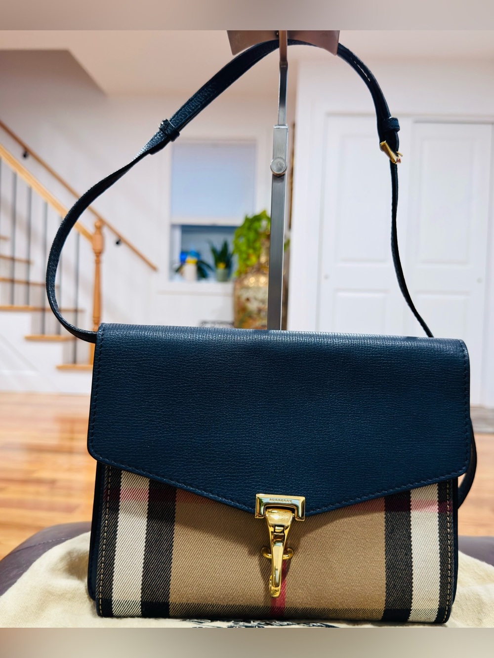 Burberry House Check Canvas Blue Leather Macken
Crossbody Bag - Picture 12 of 13